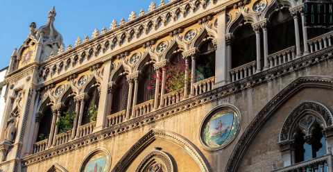 Dalla Fiera a Palazzo Fizzarotti: tutte le opere di Corradini, l'artista dimenticato